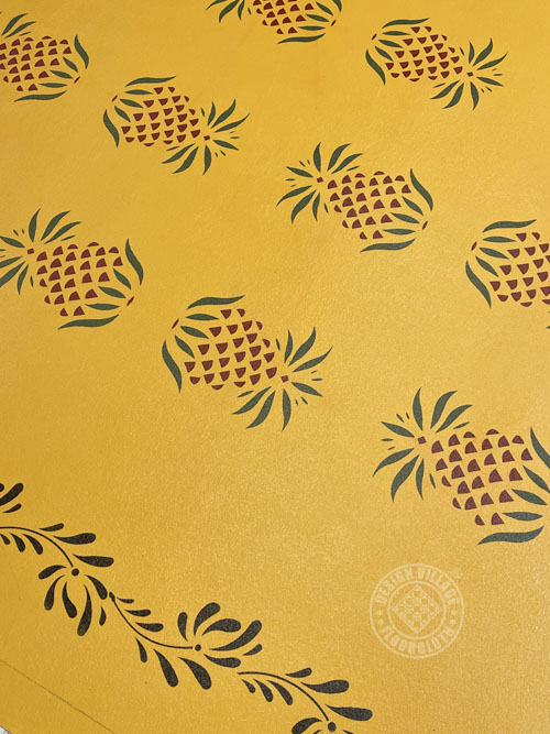 Early American Pineapple Floorcloth