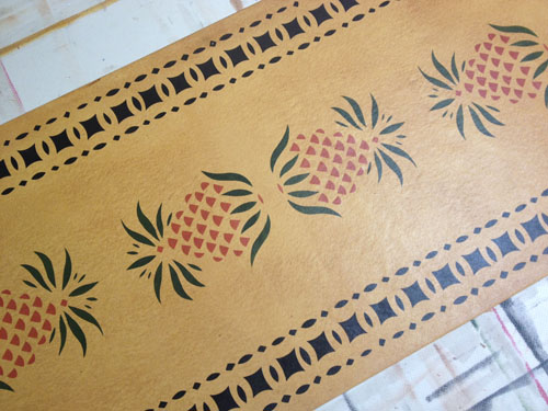 Early American Pineapple Floorcloth